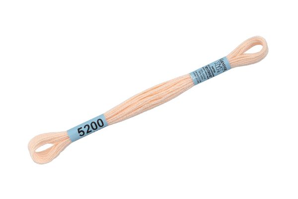 Мулине Gamma 100% хлопок, цв.5200 св.бежевый, 24 мотка по 8 метров