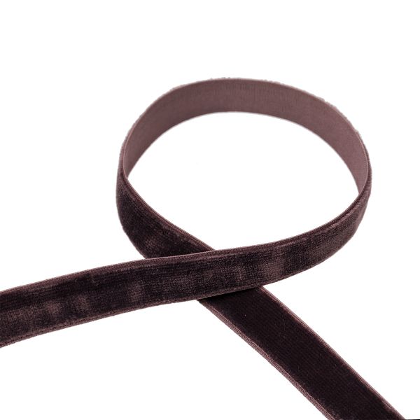 Лента бархатная (тесьма) эластичная 12.0 мм / 16.5±1 метра, 100 т.коричневый, Blitz VRE-12