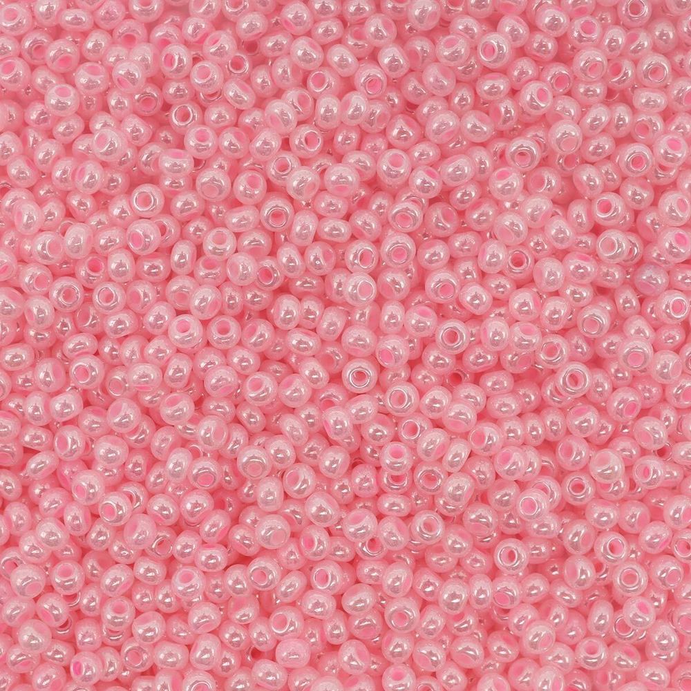 Бисер Preciosa полупрозрачный жемчужный с цв. центром 10/0 (2.3 мм), круг.отв, 50г, (37173)