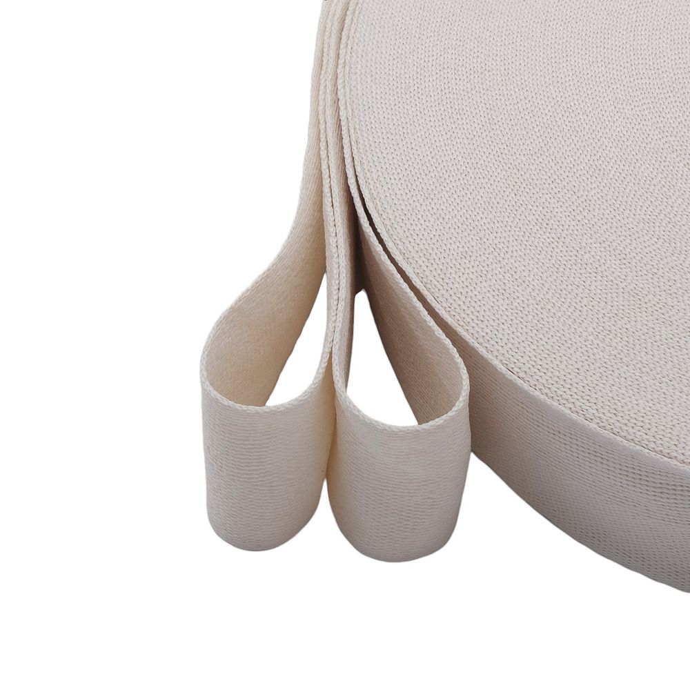 Тесьма (лента) киперная 40 мм / 50 метров, 13 г/м, 100% полиэфир, 02 молочный