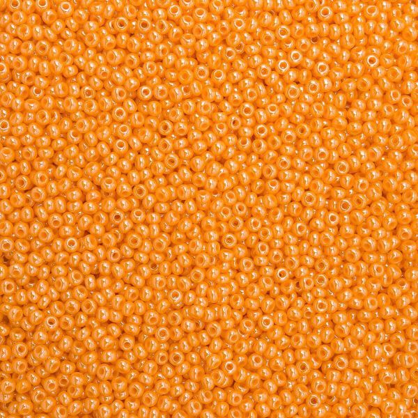 Бисер Preciosa непрозрачный с жемчужным покрытием 10/0 (2.3 мм), круг.отв., 50г, (98110)