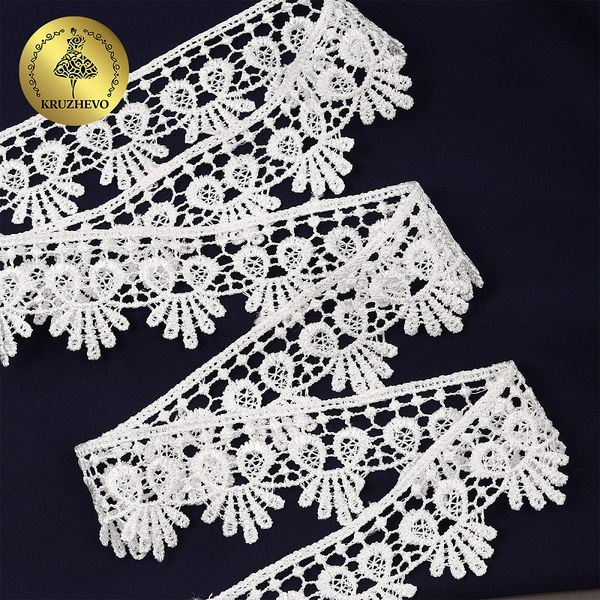 Кружево гипюр (плетёное) 38 мм, TBY.C01330B, теплый белый, 13.71м, Kruzhevo