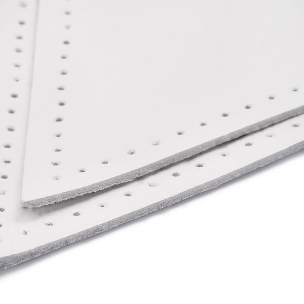 Заплатки пришивные из кожи, треугольник равнобедр., стор. 8см, с перфорацией, 2 шт, 100% кожа, 08 белый, 9903