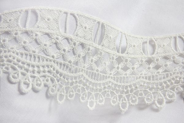 Кружево гипюр (плетёное) 62 мм / 10 м, кремовый, Gamma GGM-6201