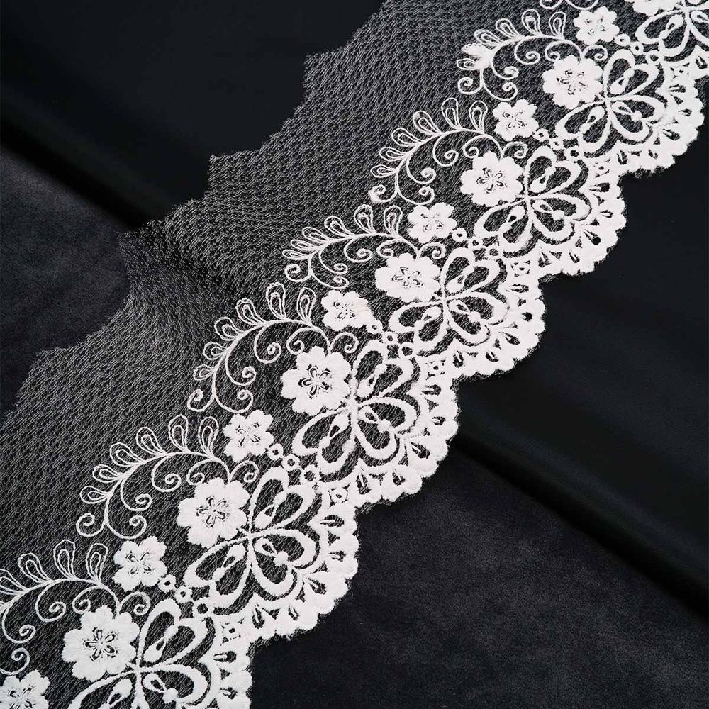 Кружево на сетке 105 мм / 3.4 метра ±4 см, белый, 3AR3490