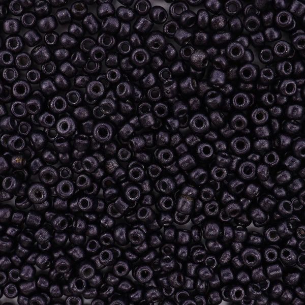 Бисер Astra&Craft 11/0 (2.1 мм), 200 г (10х20 г), цв. 925 т. фиолетовый/непрозрачный, матовый