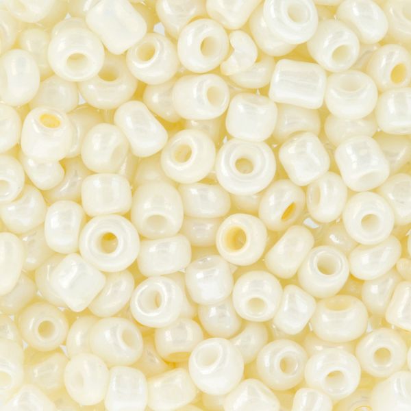 Бисер Zlatka 8/0 (2.9 мм), 100 г (10х10 г), №0961 т.кремовый, GR