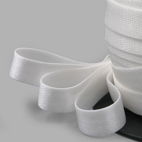 Резинка бельевая (бретелечная) 15.0 мм / 50 метров, белый, (ML200.015/1)