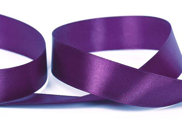 Лента атласная 1-сторонняя 25.0 мм / 33±2 метра, 046 лиловый, Gamma