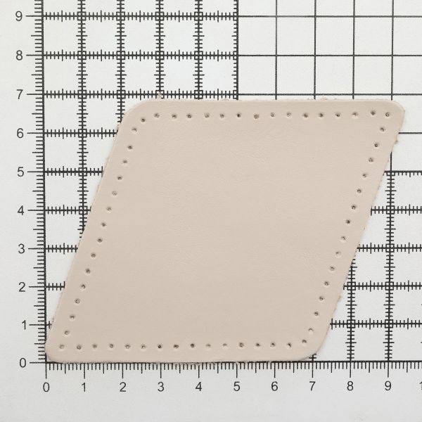 Заплатки пришивные из кожи, ромб 8х11,2см с перфорацией, 2 шт, 100% кожа, 06 бежевый, 9125