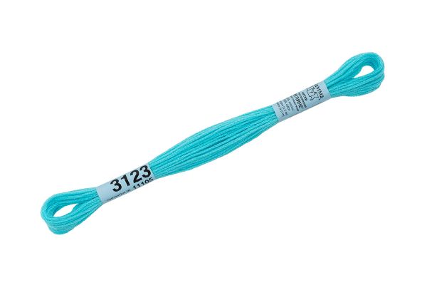 Мулине Gamma 100% хлопок, цв.3123 голубой, 24 мотка по 8 метров