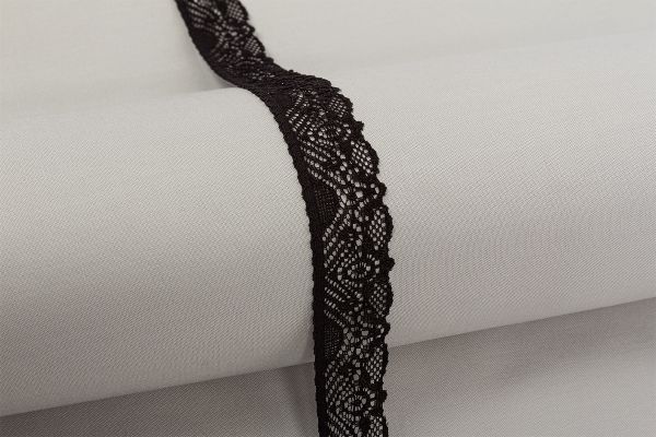 Кружево эластичное (стрейч) 25 мм / 25 м, черный, Blitz BL-23