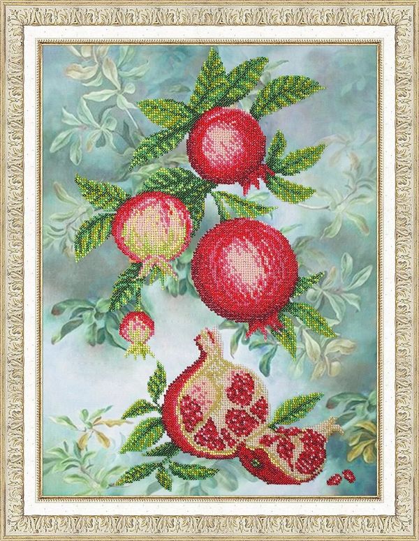 Набор для вышивания бисером Паутинка Б-1317, Гранатовая ветвь, 30х40 см