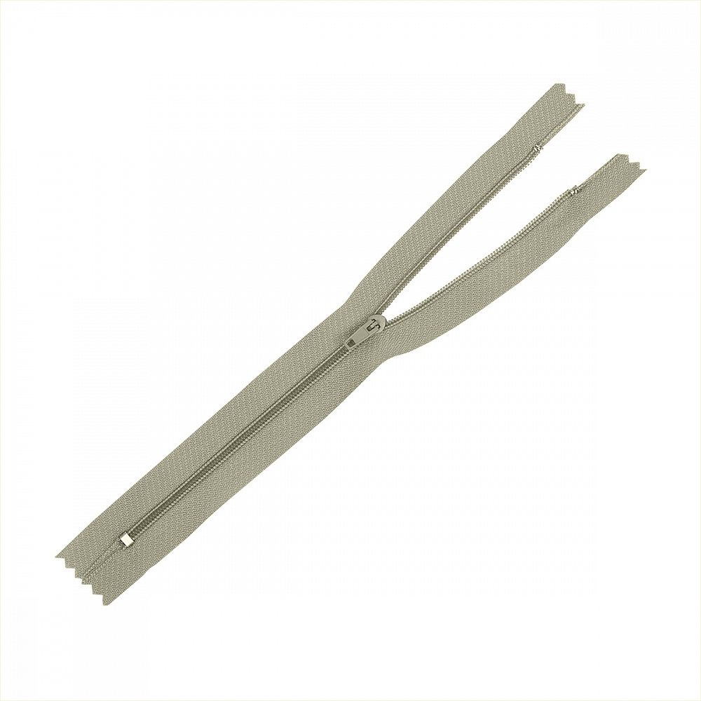 Молния спираль (витая) юбочная Т3 (3 мм) 1 зам., н/раз., 18 см, цв.F295 (285) серо-бежевый уп.100 шт, Mzip Молния спираль (витая) юбочная Т3 (3 мм) 1 зам., н/раз., 18 см, цв.F295 (285) серо-бежевый уп.100 шт, Mzip