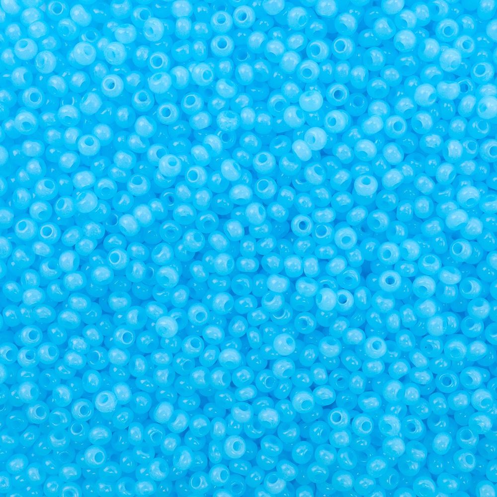 Бисер Preciosa 10/0 (2.3 мм), 500 г, алебастр окрашенный, круг.отв., (02134) 331-19001/10/0