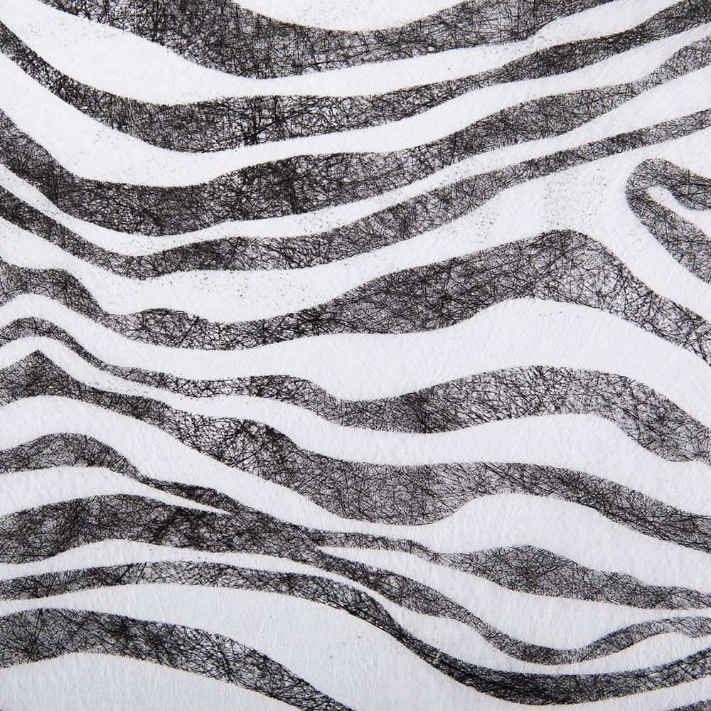 Флористический фетр 35 г/м², 2 м, 04 черно/белый (зебра), Blumentag PNW-35/1