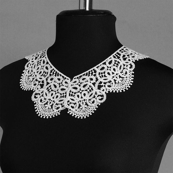 Пришивной кружевной воротник 17х16 см, TTR.12141, цв.белый, уп.25 пар, Kruzhevo