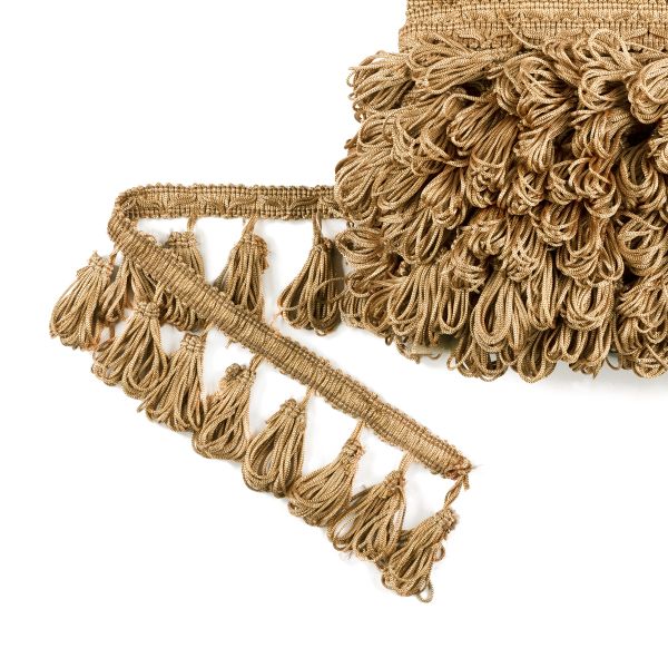 Бахрома отделочная 65.0 мм / 10 метров, с кистями, 107 бежевый, Gamma 999