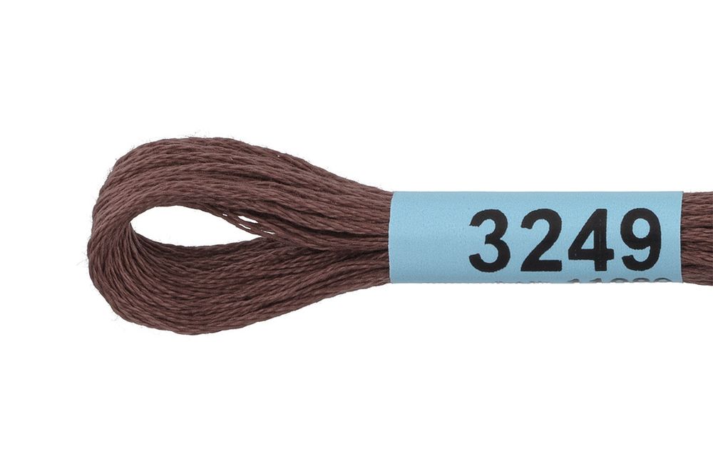 Мулине Gamma 100% хлопок, цв.3249 св.коричневый, 24 мотка по 8 метров