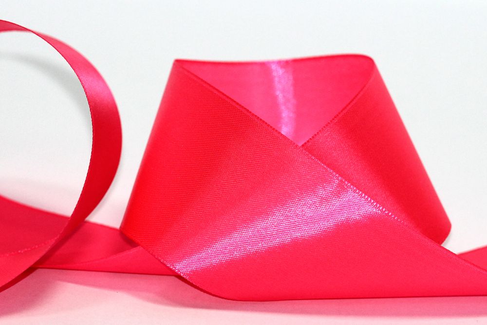 Лента атласная 1-сторонняя 50.0 мм / 33±2 метра, 014 яр.розовый, Gamma