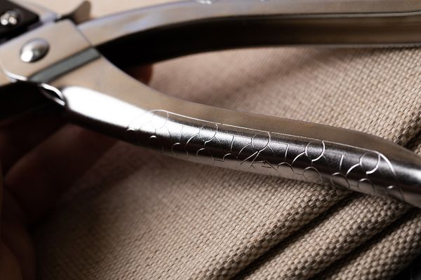 Щипцы-пробойник, 6 насадок, Micron HPU-1