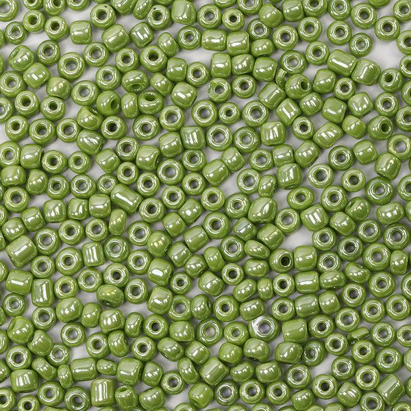 Бисер Magic4Hobby 6/0 (4.1 мм), 450 г, цв. 124, арт. OL.6/0