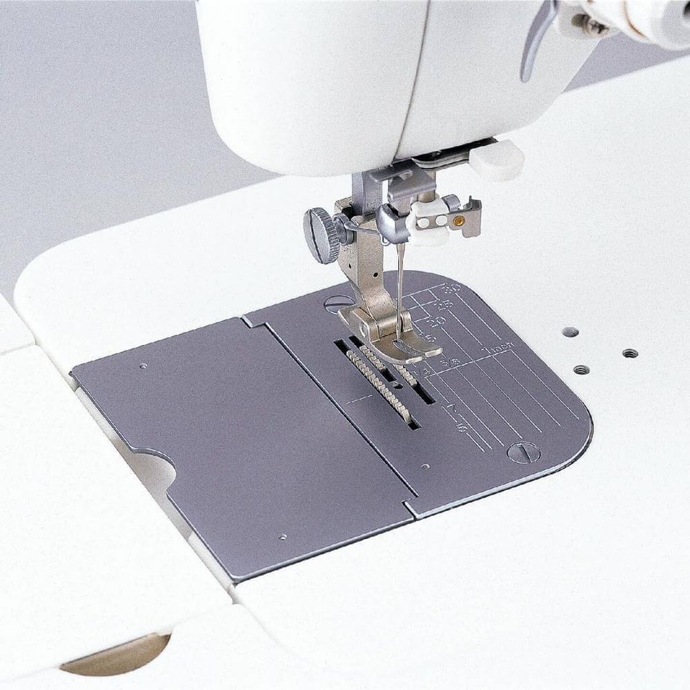 Пластина игольная Juki для плотных тканей, 1 шт, A9839090BA0