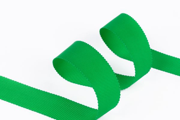 Лента репсовая (в рубчик) с зубчатым краем 25.0 мм / 25±1 метров, 580 яр.зеленый, Gamma PTGR-25