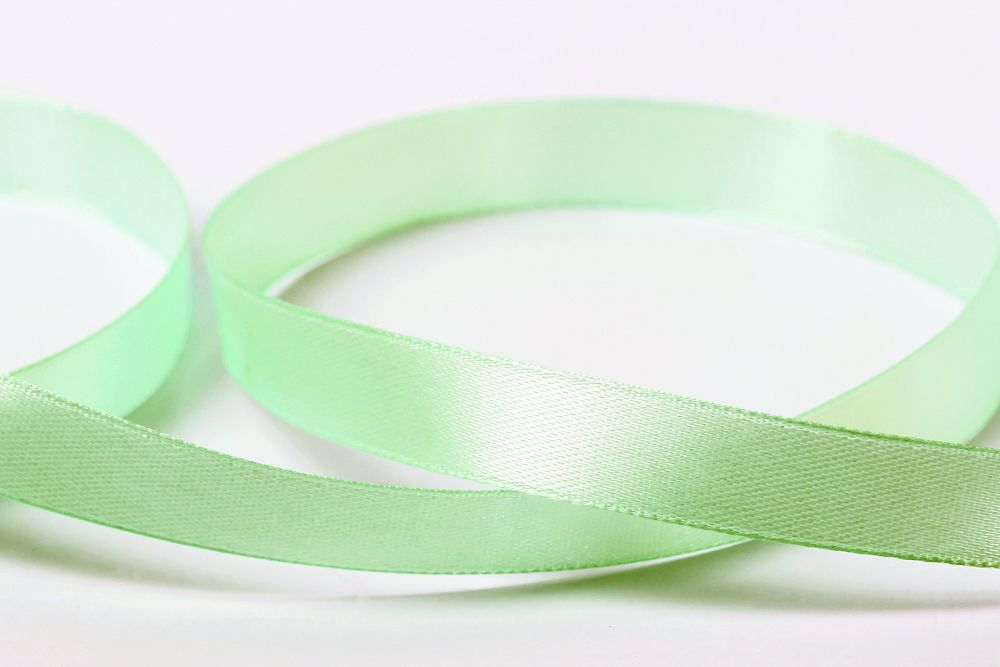 Лента атласная 1-сторонняя 12.0 мм / 33±2 метра, 050 мятный, Gamma