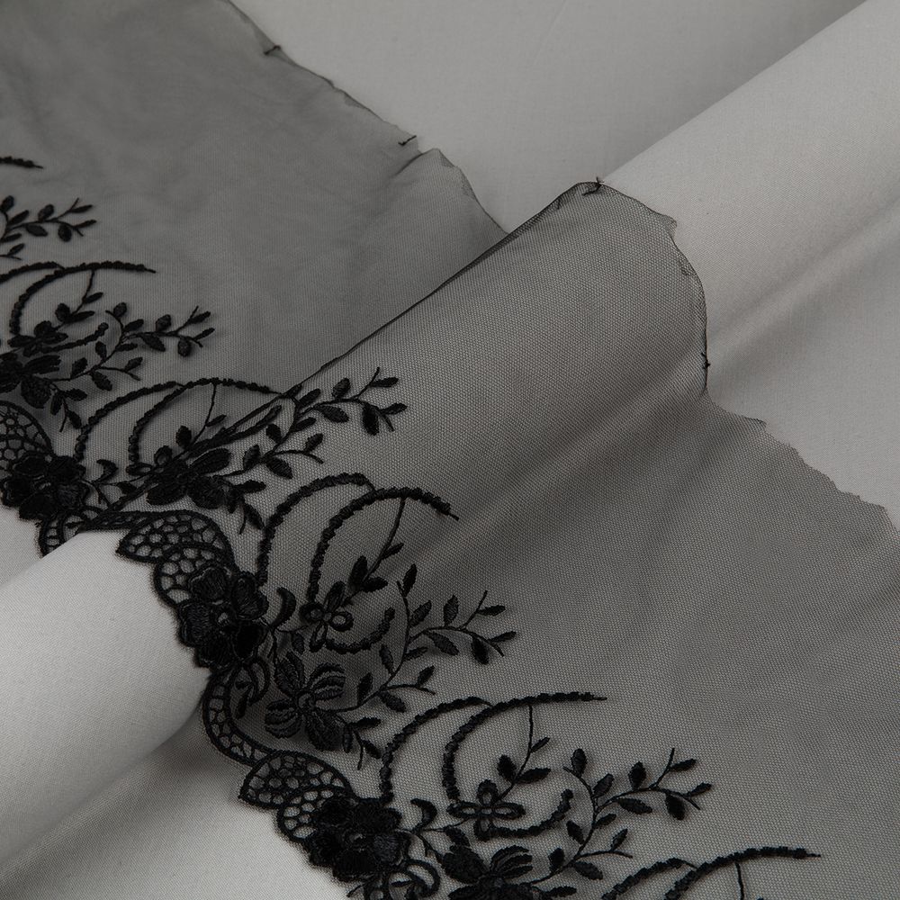 Кружево на сетке 190 мм / 10 м, черный, Gamma GKM-1904