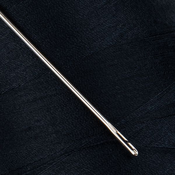 Нитки универсальные Nitka 40/2, 4570 м (5000 ярд) / 1 кат., 323 т.т.синий