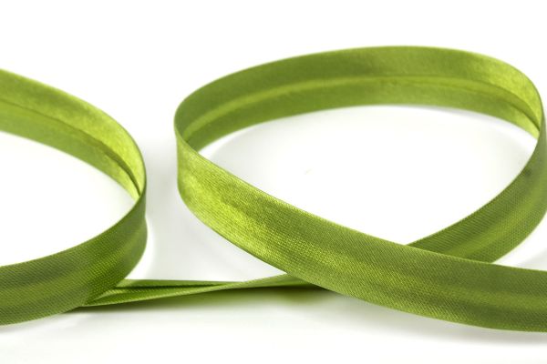 Косая бейка атласная 12 мм / 132±1 метра, 126 зеленый, Gamma GK-12P