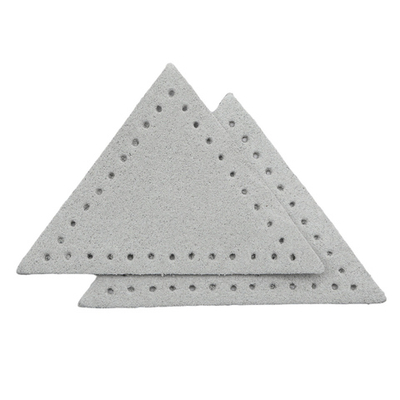 Заплатки пришивные из замши, треугольник равнобедр., стор.5см, с перфорацией, 2 шт, 100%кожа, 25 серо-белый, 59901