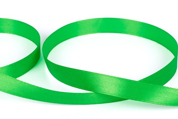 Лента атласная 1-сторонняя 12.0 мм / 33±2 метра, №505N(16-6230) салатовый, Gamma