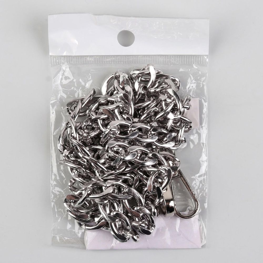 Цепочка для сумки с карабинами алюм 120см 9х14мм плоская серебряный