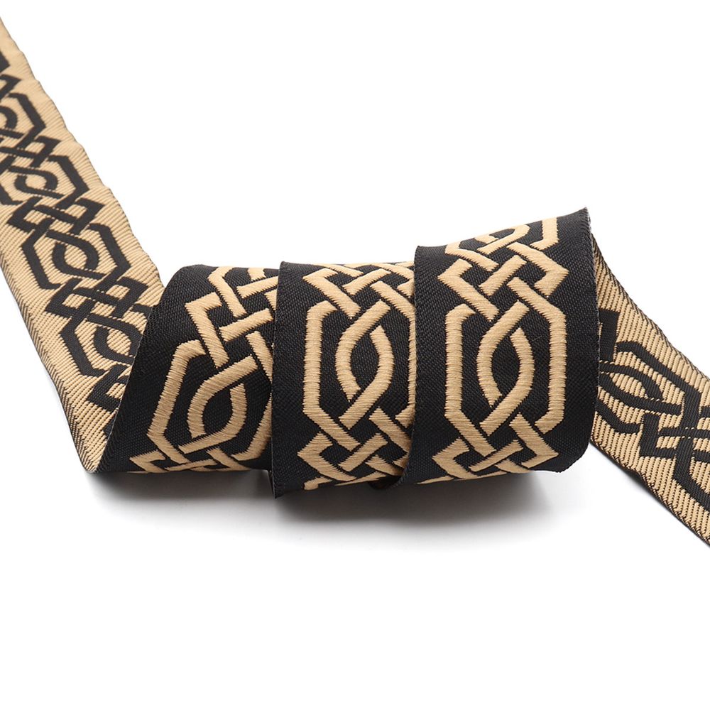Лента (тесьма) жаккардовая 35.0 мм / 10±0.5 метров, бордюр Кельтский орнамент, 35272 V10 черный/золото