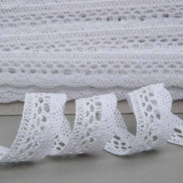 Кружево вязаное (тесьма) хлопковое 20 мм / 25м одностор. (белый)