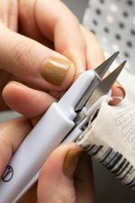 Ножницы снипперы для обрезки нитей 11.3 см, с защитным колпачком, Gamma CUS-011