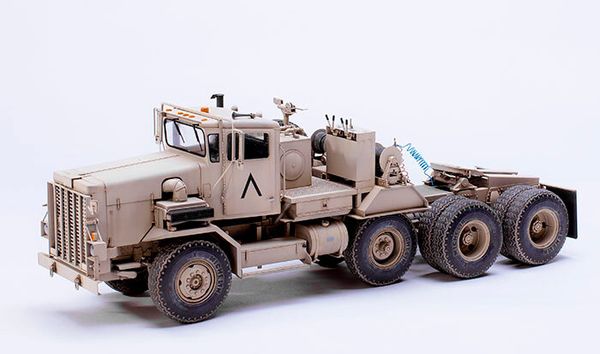 Модель сборная: тягач, U.S. M911 C-HET (8X6) & M747 HEAVY EQUIPMENT SEMI-TRAILER 1/35, Meng SS-013