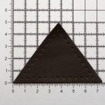 Заплатки пришивные из кожи, треугольник равнобедр., стор. 6см, с перфорацией, 2 шт, 100% кожа, 03 темно-коричневый, 9902