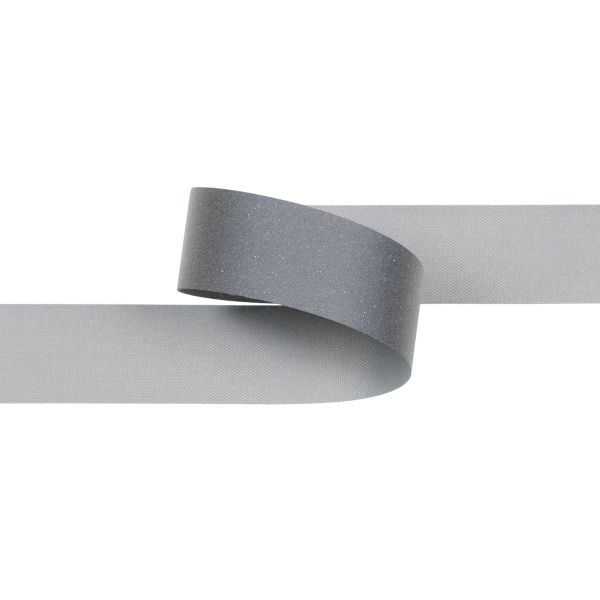 Лента светоотражающая (катафотная) [cpl:360], 15 мм / 50 метров, 100% п/э, серый, Gamma JF9002