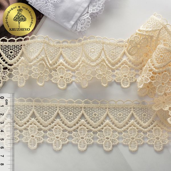 Кружево гипюр (плетёное) с цветами 60 мм, 27294 цв.003 молочный уп.13.71м, Kruzhevo