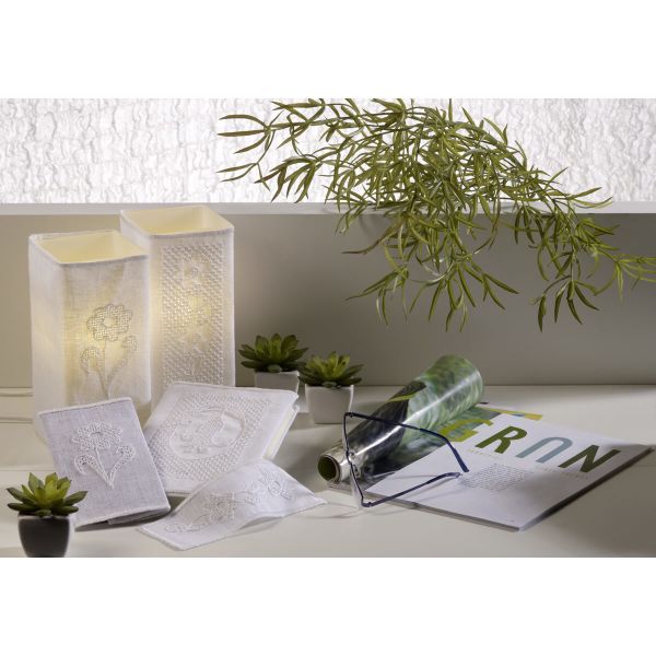 Канва Zweigart Cashel 28 ct, 50х70 см, 3281/100