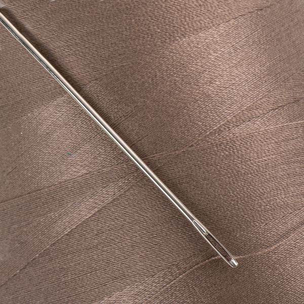 Нитки универсальные Nitka 40/2, 4570 м (5000 ярд) / 1 кат., 484 серо-бежевый