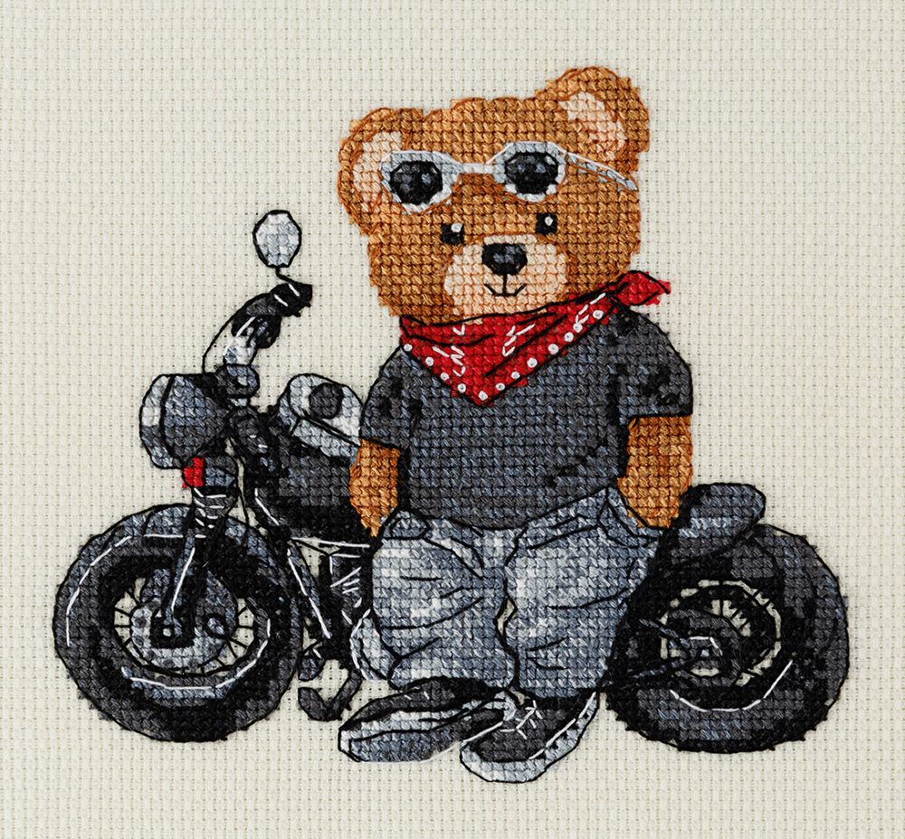 Набор для вышивания Klart 8-563, Мишка байкер, 15х14 см