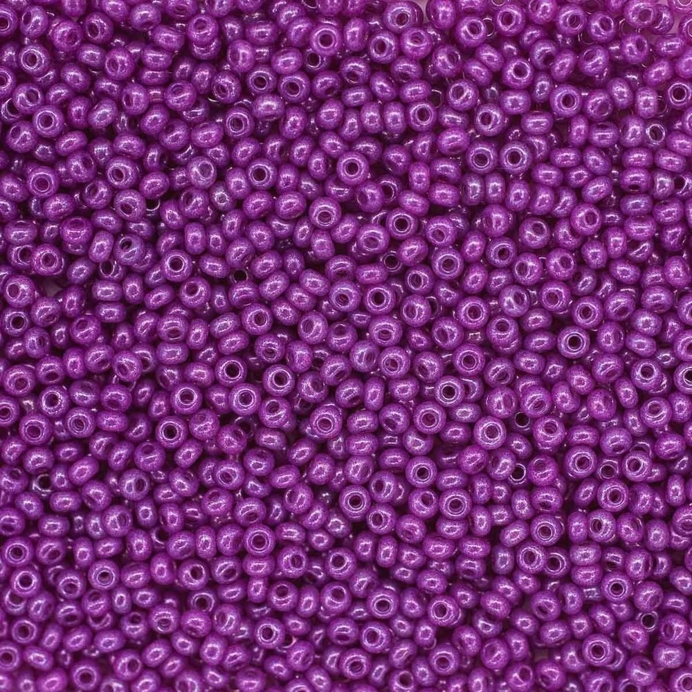 Бисер Preciosa 10/0 (2.3 мм), 100 г (5х20 г), алебастр с блест.покрытием и цв. центром, круг.отв.