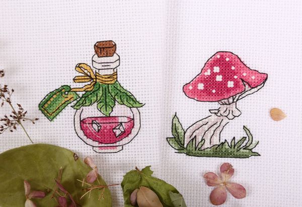 Набор для вышивания нитками Klart, Бутылек с зельем