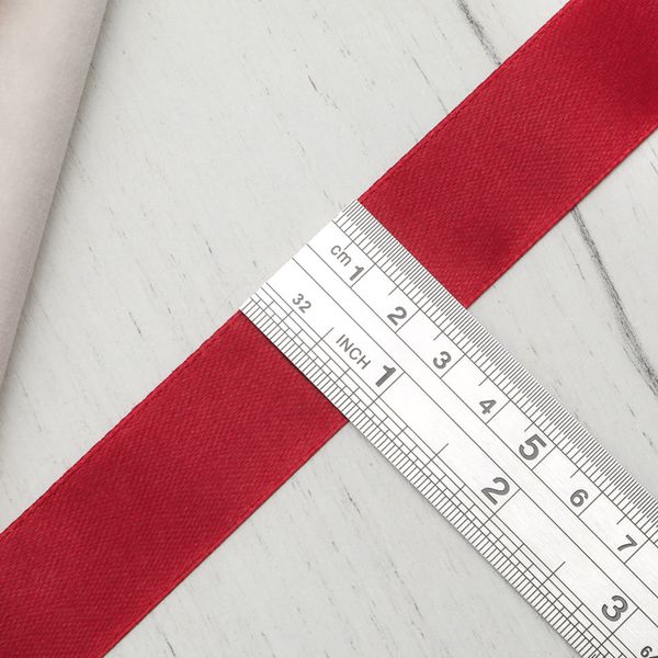 Лента атласная 1-сторонняя 25.0 мм / 22.86±1 метров, 028 т.красный, Globus