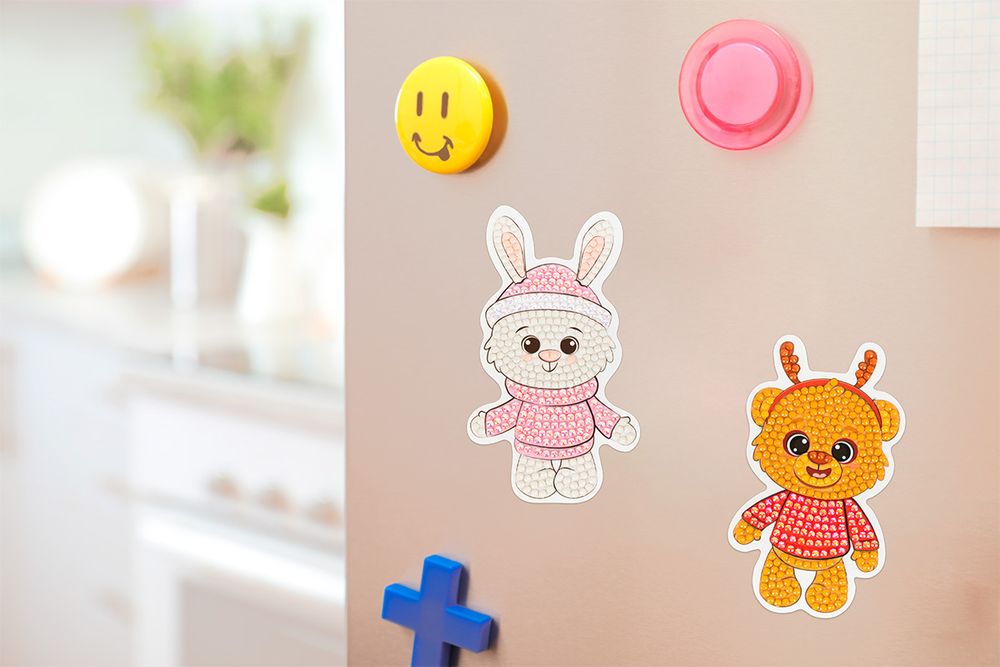 Алмазная (кристальная) мозаика Фрея ALVM-091, магнит Нарядная зайка, 6.5х11 см