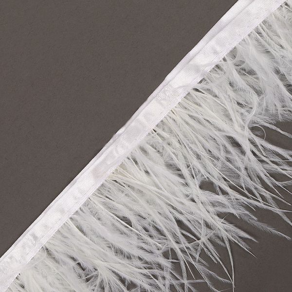 Перья на ленте Страус шир. 8 см, арт.FBY-08-01, цв.белый уп.2м